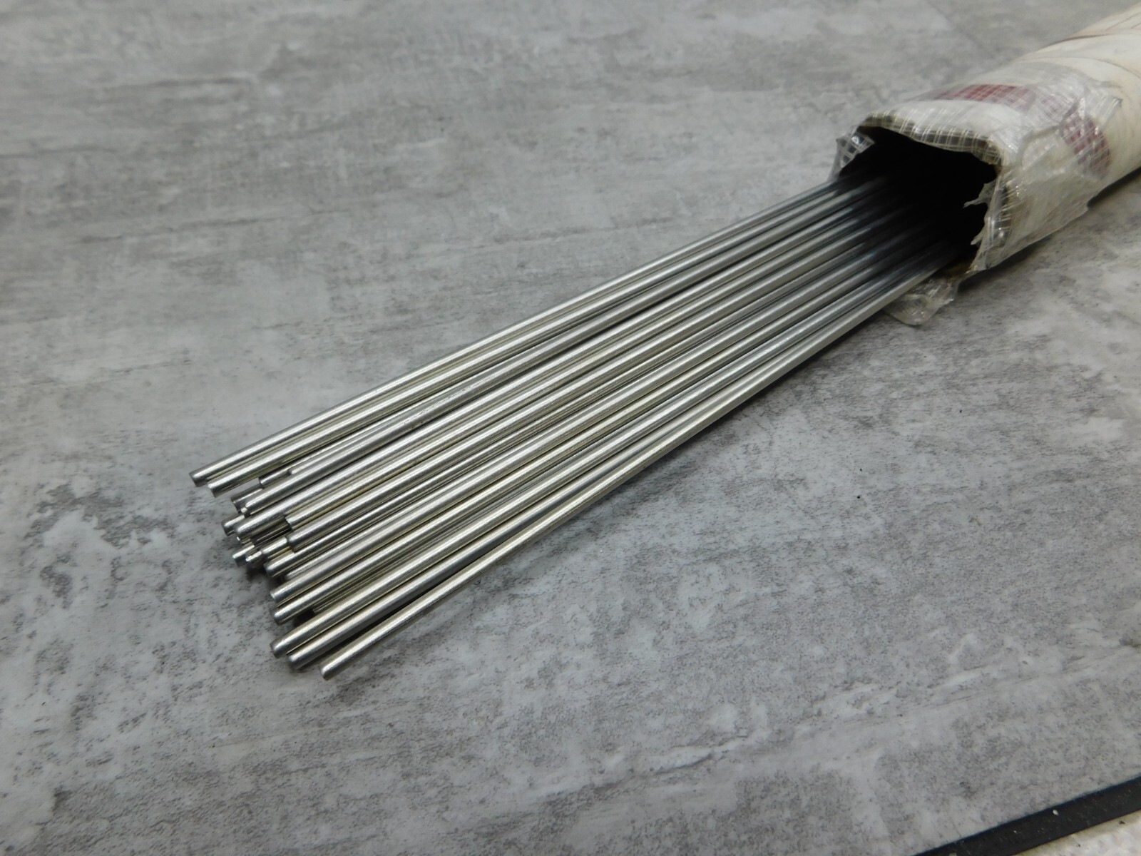 NEW 5# 14oz 1/8″ Haynes Welding Rods / Electrodes Hastelloy B-3, ERNiMo-10, 36″
