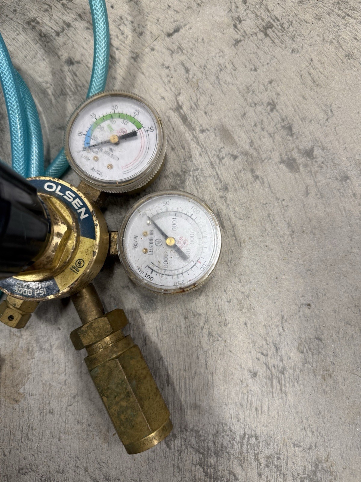 OLSEN CO2/Argon Flow Gauge Regulator With Husky Hose KV250