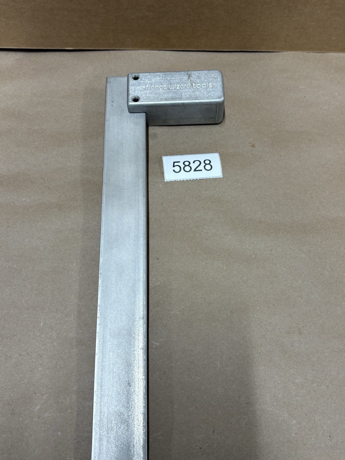 Flange Wizard Tools Magnetic Torch Cutting Guide Block 23-7/8”