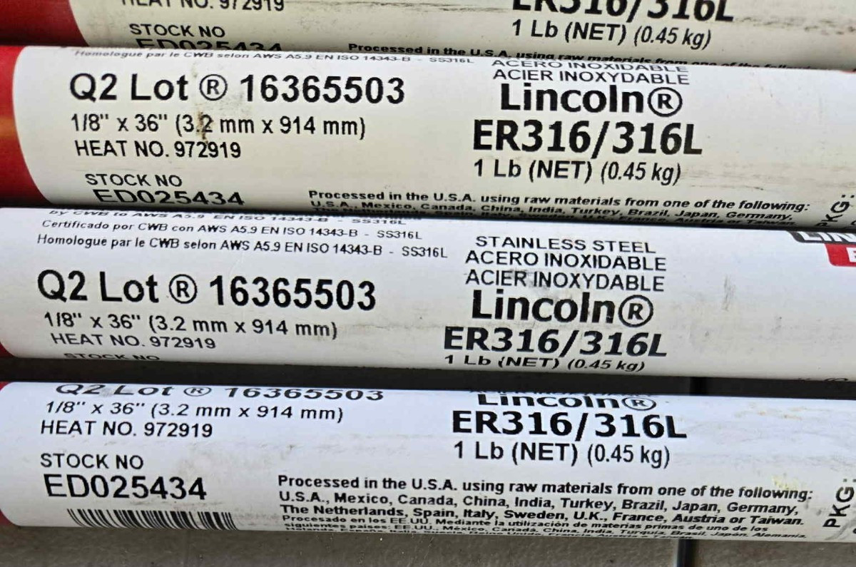 NEW Lincoln Electric Welding Rods ER316/316L