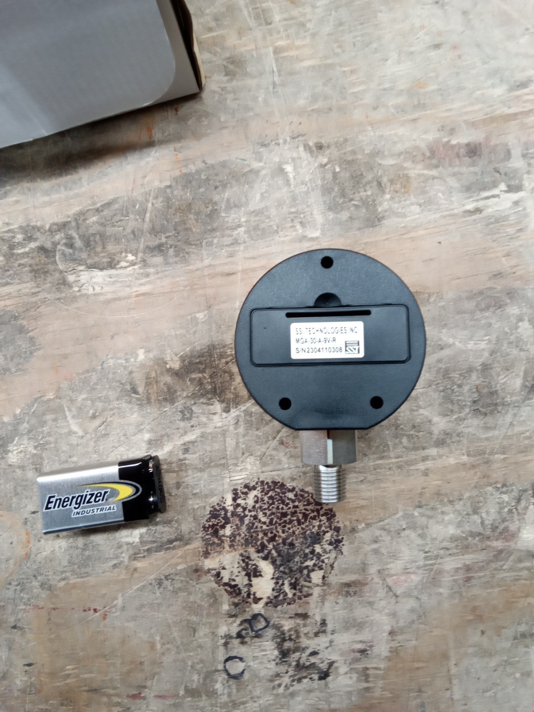 Ssi Mga-30-A-9V-R Digital Industrial Pressure Gauge, 0 To 30 Psi, 2 1/2 In