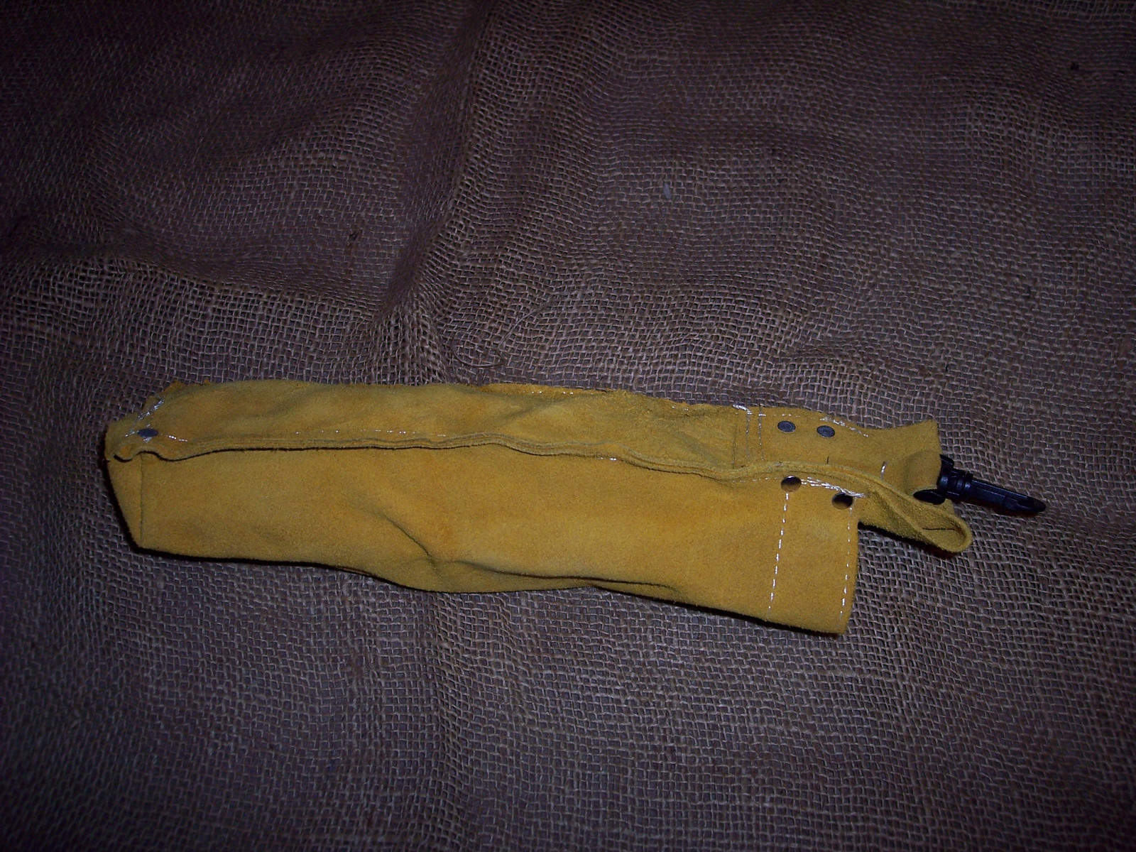 WELDING POUCH NEW FREE S/H