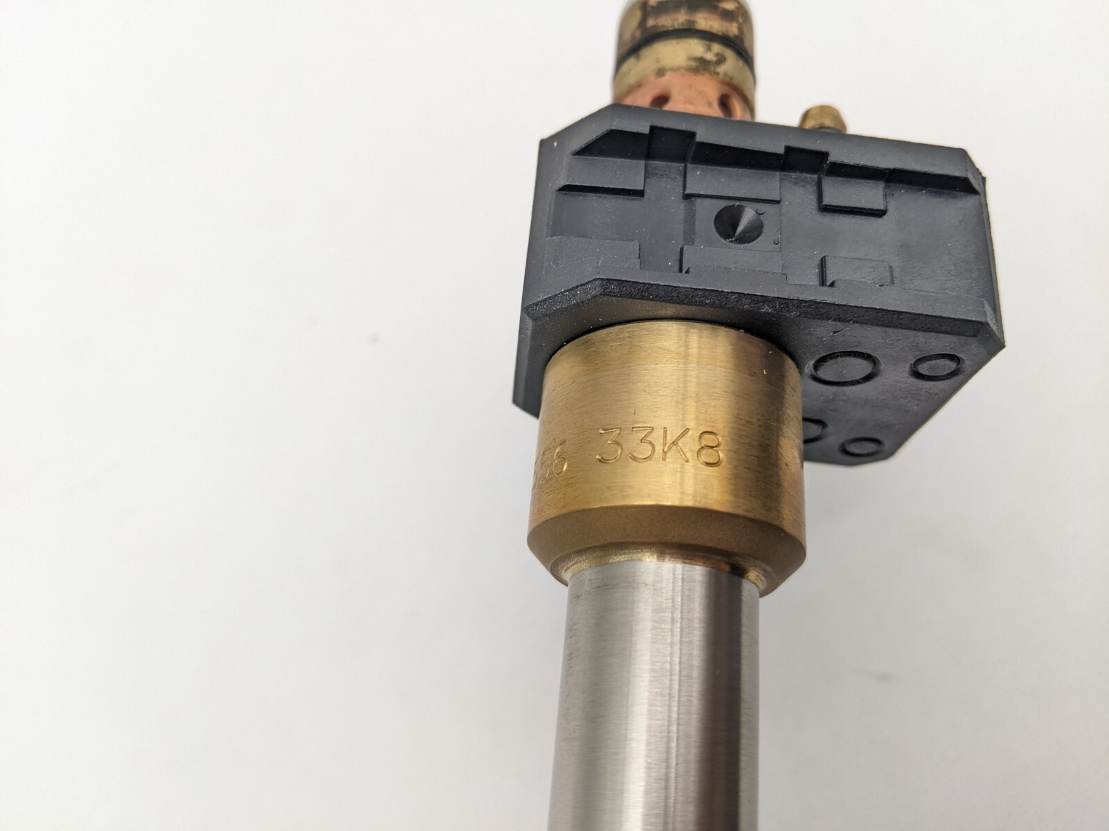 Abicor Binzel 962.1156.1 WH 242D Torch Neck 22 Degree 962 1156 33K8 MIG Welding