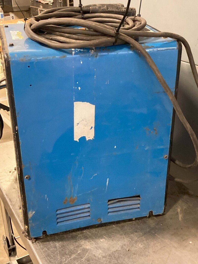 Miller Thunderbolt XL 225/150A Welding Power Source 230V, 1PH, 50/60Hz, 903642