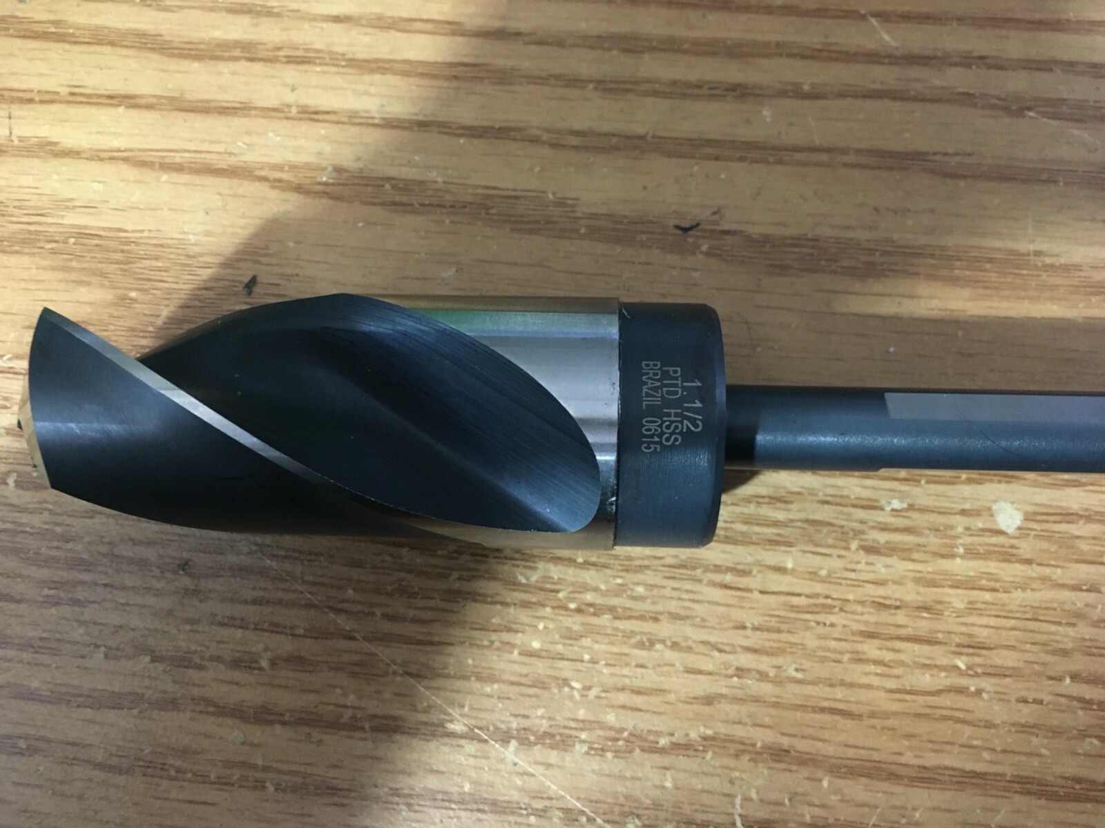 1-1/2″ x 1/2″ Flat Shank HSS 118° Bright and Black Oxide Silver & Deming Drill B