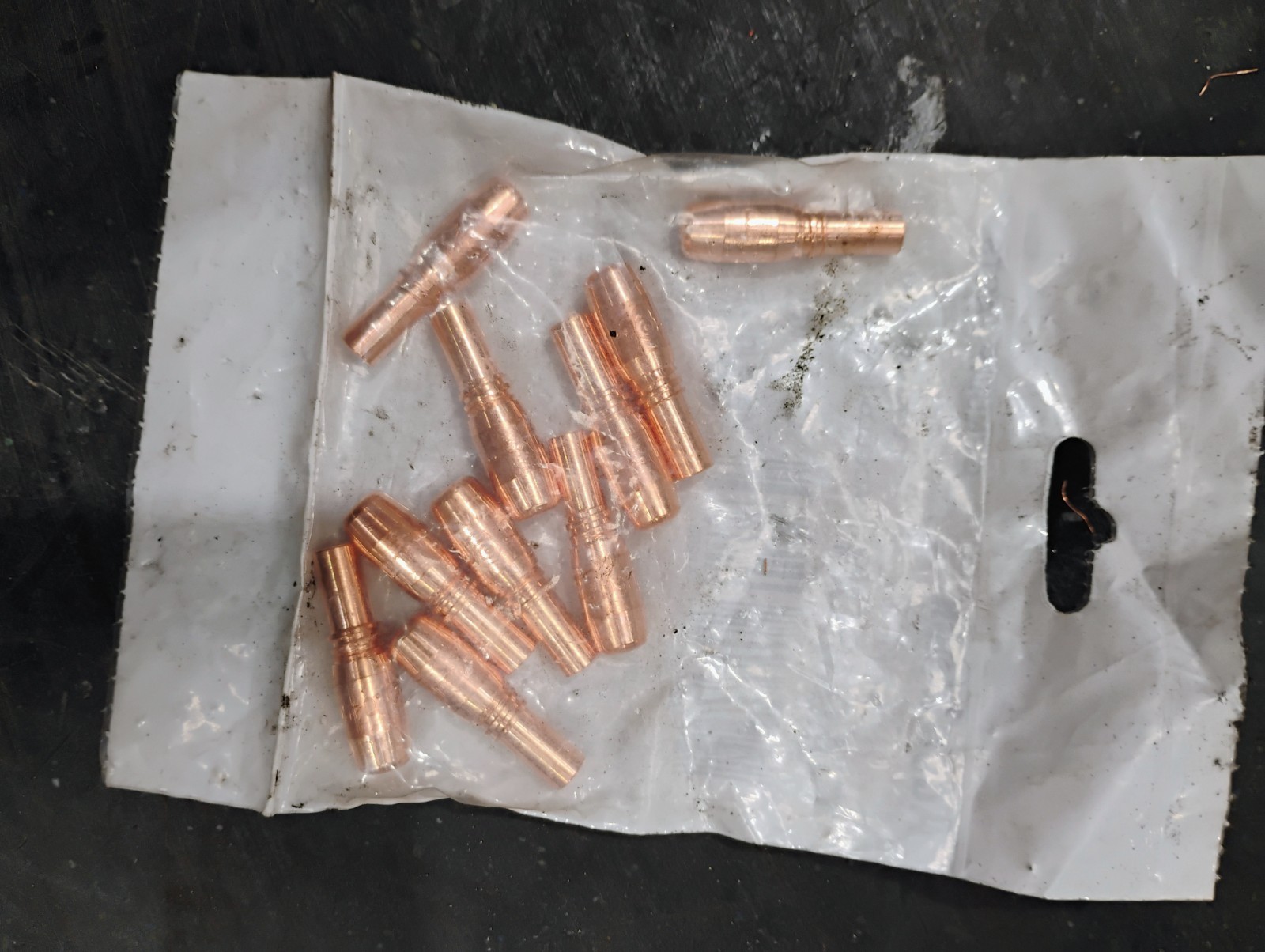 (10) T-A045CH acculock welding tips, bernard tregaskiss