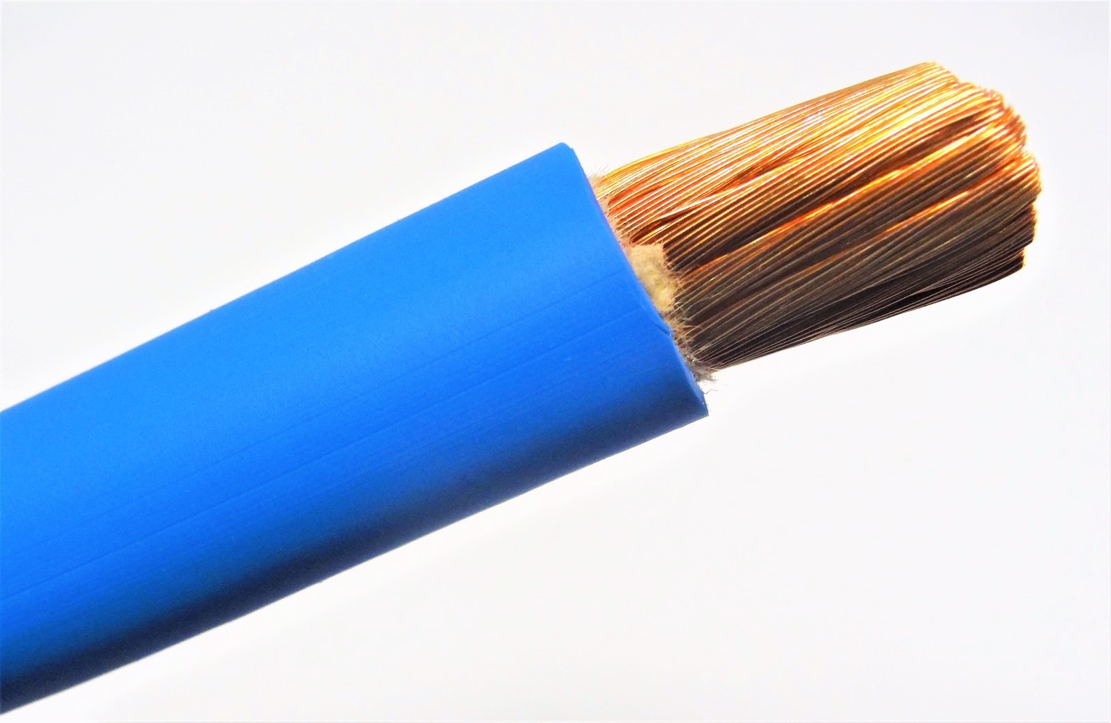 1/0 AWG WELDING/BATTERY CABLE BLUE 600V MADE IN USA COPPER EPDM BUY PER FT