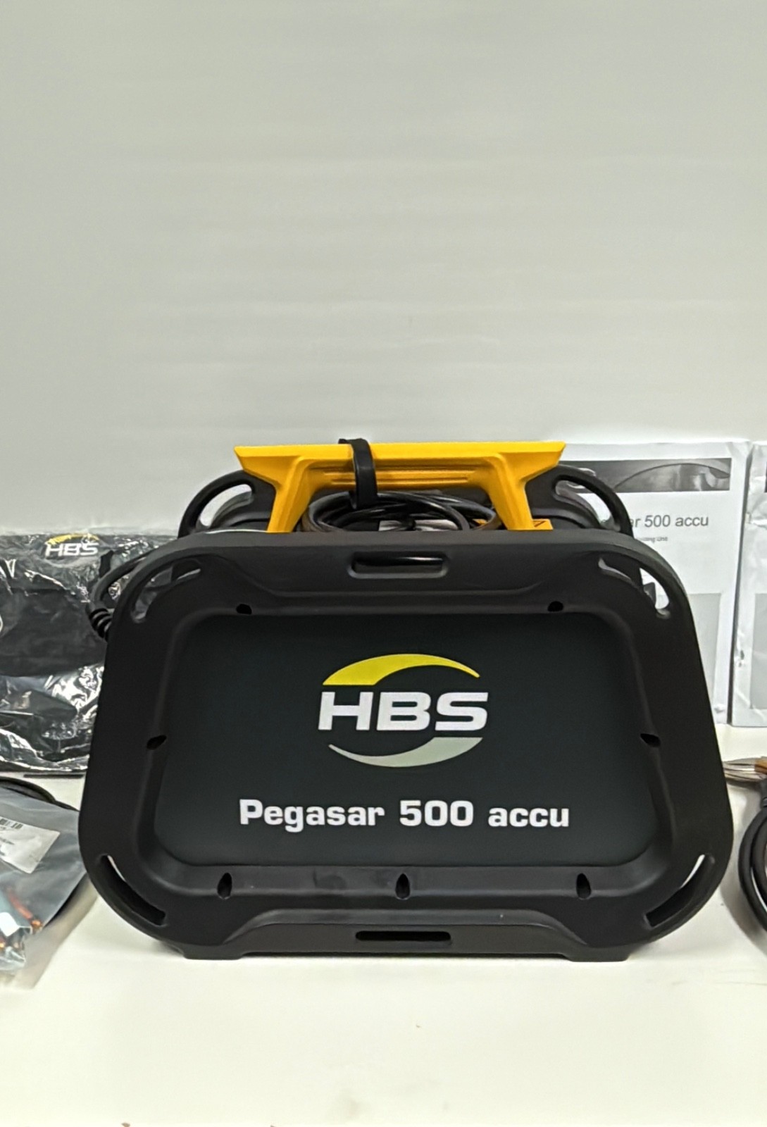 HBS PEGASAR 500 ACCU STUD WELDING UNIT WELDER & C06-3 GUN NELSON