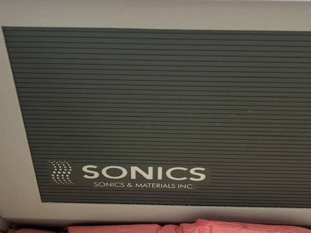 Sonics and Materials GXC3500-20 3500 Watts, Freq: 20kHz, 30 Amps, 230 Volts New