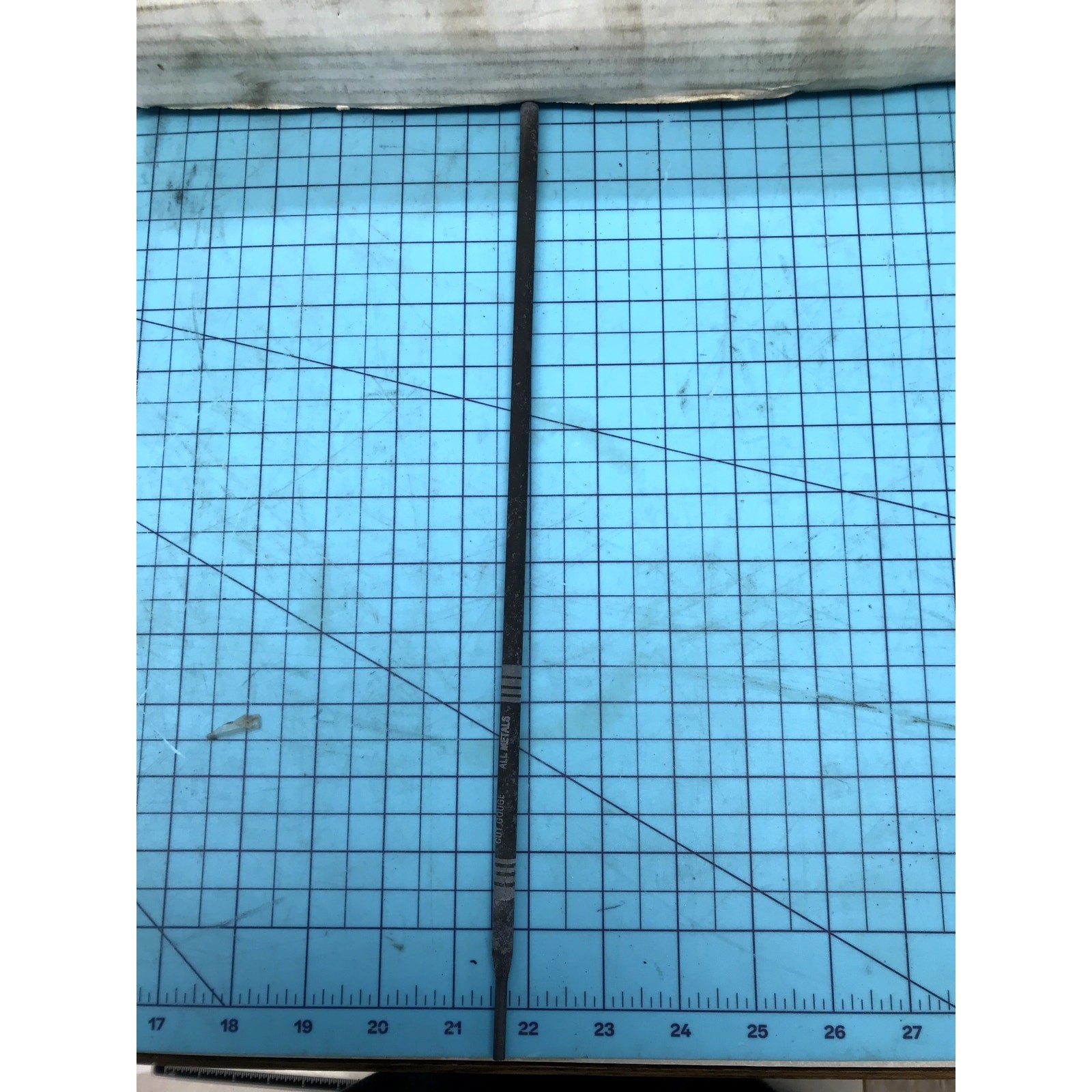 Cronatron Cronacut Eagle 1100 CW1906 1/8″ x 14″ Welding Rods – 9.2lb Partial Box